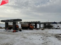 Ремонт моста через реку Иньва на автодороге Юсьва — Архангельское Юсьвинского муниципального округа продолжается в любых погодных условиях