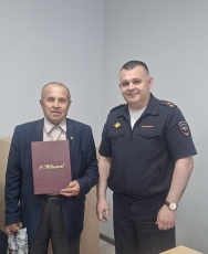 В Кудымкаре полицейские поздравили с 70-летним юбилеем ветерана органов внутренних дел