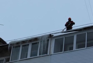 МЧС информирует - сход снега