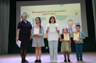В Кудымкарском и Юсьвинском муниципальных округах полицейские наградили участников конкурса детского творчества «Полицейский Дядя Стёпа».