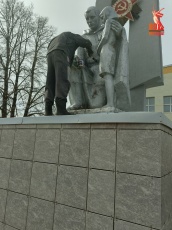 Ко Дню Победы в Юсьвинском округе приводят в порядок памятники, обелиски и мемориалы воинам, погибшим в годы Великой Отечественной войны
