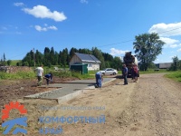 В Юсьвинском округе началось строительство школьных автобусных остановок