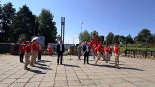 Копия знамени 62-й гвардейской Молотовской танковой бригады передана в Юсьвинский округ